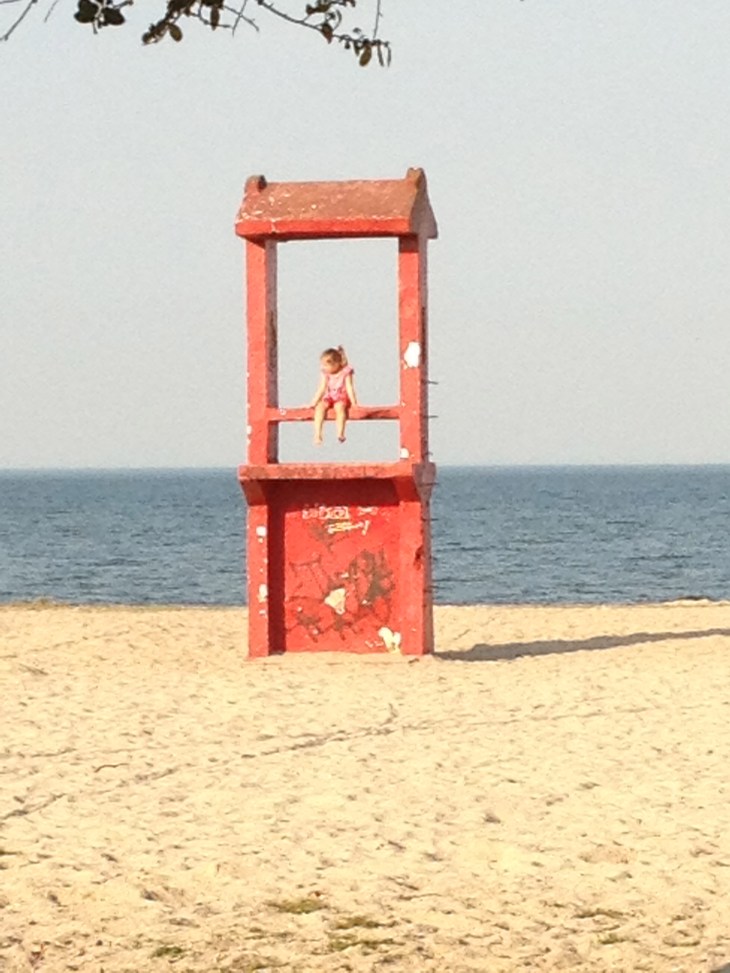 Praia do Laranjal, habitat de Angie